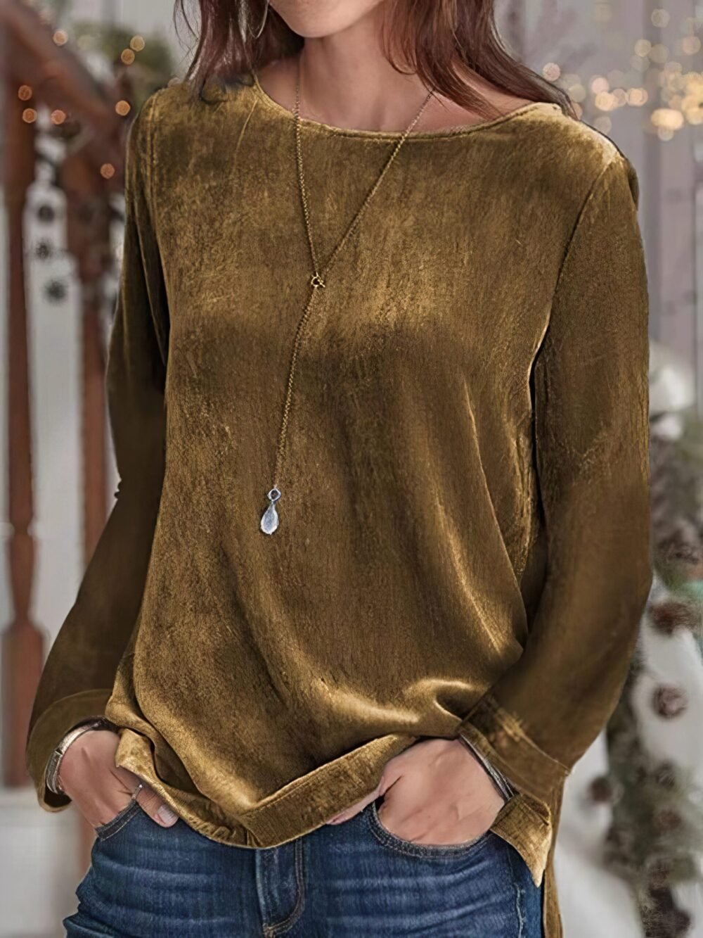 T-Shirts Gold Velvet Long Sleeve Round Neck T-Shirt for Women - Image 3